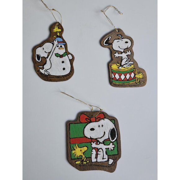 Snoopy and Woodstock Christmas Ornaments Vintage Set of 3 50s & 60s Wooden Retro - Picture 6 of 10